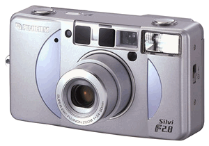 Things you must have: Fujifilm Silvi F2.8 / Fujifilm Zoom Date F2.8