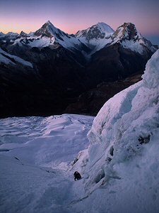 Japanese couloir on Chacraraju with view on Chopicalqui and Huascaran