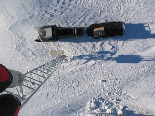 [20050321_13_CR23Download.jpg]
I'm up the mast to clean the ice accumulated on the sensors while an old PC loaded on the snowmachine strives to download the data off the CR23 before it freezes to death.
