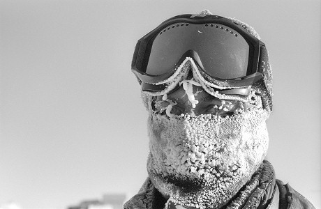 [FrozenFaceRoberto-BW.jpg]
Roberto, hard to recognize. He had to remove his goggles before as they were icing up too much from the exertion.