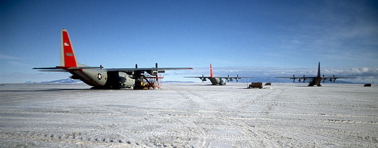 [LandingFieldC130a.jpg]
C130s parked on the airstrip. There can be as many as 10 of those, ferrying people and equipment back and forth between Christchurch (NZ), McMurdo, South Pole and, rarely, other Antarctic stations. Even foreign nations like Italy land their (rented) C-130s at McMurdo before continuing the trip in Twin-Otter of helicopters.