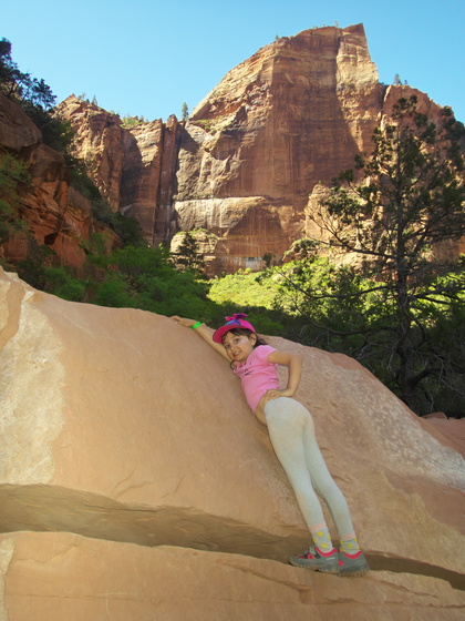 [20190427_142211_Zion.jpg]
Bouldering in Zion.