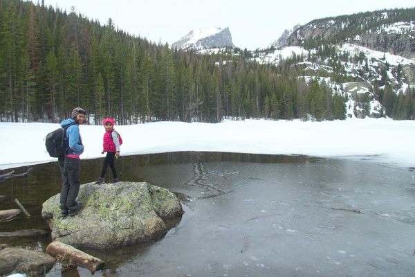 [20190507_085615_EmeraldLakeHike.jpg]
Bear lake, RMNP.