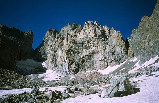 [SialouzeFace.jpg]
Excellent climbing on the South face of Sialouze, massif des Ecrins.