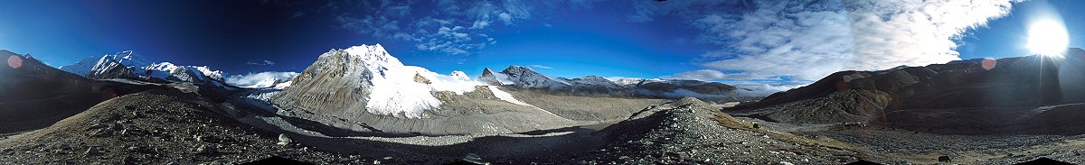 [InterCamp_Pano.jpg]
A 360 degree panorama taken from the intermediate camp before base camp.