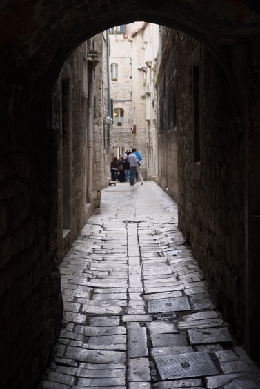 [20100423_151914_Split.jpg]
Shinny cobblestones in Split.