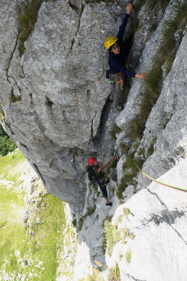 [20110806_122401_Intermesoli.jpg]
Antonella and Jenny on a route on 'Le Strutture', on the right of Intermesoli.