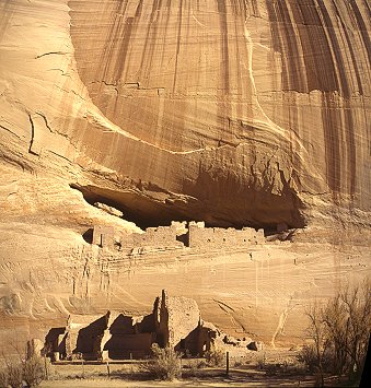 [CanyonDeChelly_VPano.jpg]
The wall dominating this Anasazie dwelling was so huge that I took two 20mm shots on top of each others and assembled them. Canyon de Chelly.