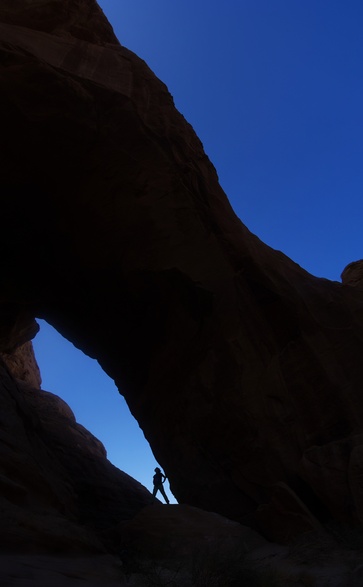 [20111105_153103_BarrahCanyonVPano_.jpg]
The arch at the northern entrance to Barrah canyon.