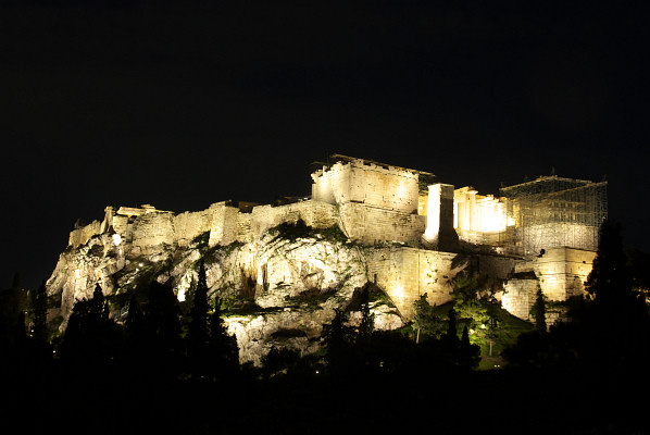 [20081205_170552_AthensAcropolis.jpg]
The Acropolis of Athens at night.