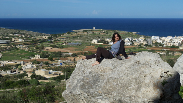 [20101102_150124_GharghurClimbing.jpg]
Resting at Ghargur.