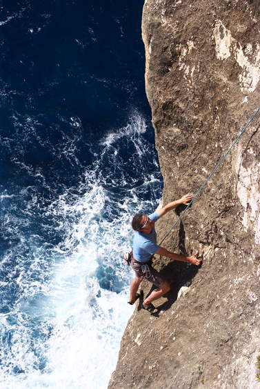 [20101103_134745_BlueGrottoClimbing.jpg]
Right after the tricky move to get onto the slab.