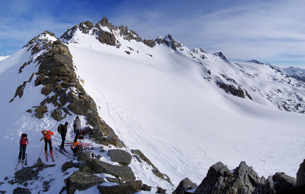 [20080503_065430_LabbyPassPano_.jpg]
Labby pass. We stay there for a while, discussing our options. Some of the others want to do the long traverse to reach the other side of the Nants to do a seldom skied steep couloir.