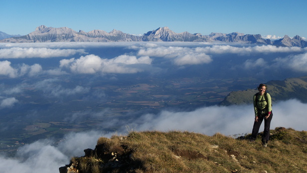 [20100919_175539_MtAiguille.jpg]
The Devoluy seen from the summit of Mt Aiguille.