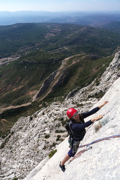 [20111016_133516_SainteVictoire.jpg]
Slab climbing.