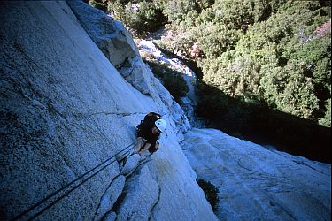 [SalatheFirstPitch.jpg]
Early morning on the 1st pitch of the Free Blast. Way to go !