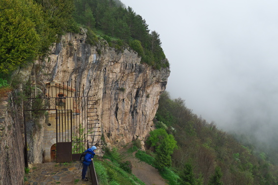 [20130510_153331_MontGrony.jpg]
Walking throught the wet monastery of Montgrony on the way back to the car and the end of our second spanish trip.