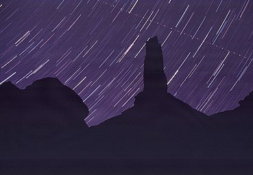 [CastletonNight.jpg]
Castleton tower by night. The diagonal stripe is a rotating satellite passing in the field of view.