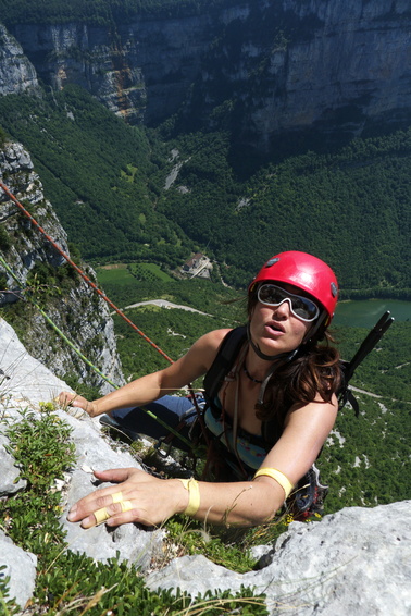 [20110709_142442_BelInterlude.jpg]
High up on Bel Interlude, facing the Bournillon waterfall. Yes, it's been ice-climbed, but it freezes only about as often as hell itself.