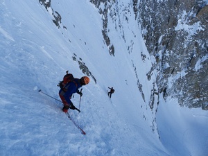 Steep skiing in the Gandoliere couloir