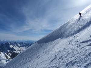 Skiing down the summit of Mt Blanc