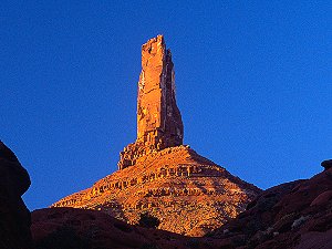 [CastletonSunset.jpg]
Castleton tower, the most classical desert tower