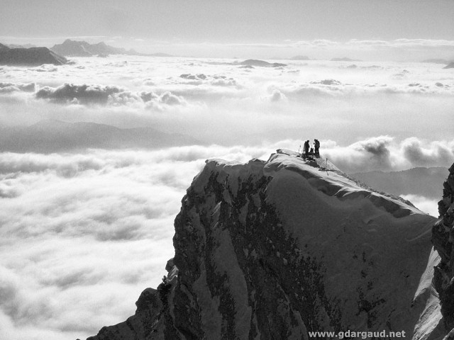 [20071215-130547_Chamechaude_.jpg]
Summit of Chamechaude in winter.