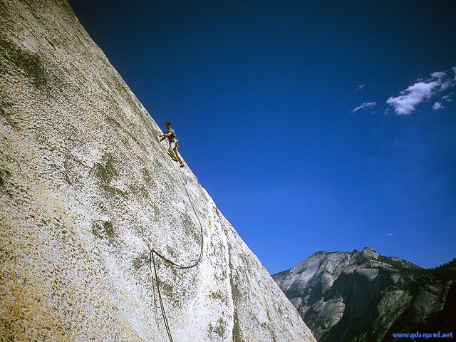 [CrestJewelSlabH.jpg]
Vincent leading the runout slab of Crest Jewel Direct, Tuolumne.