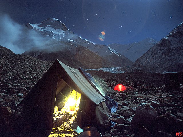 [NightCampChoOyu.jpg]
Moonlight on Cho-Oyu and the kitchen tent, Himalaya.