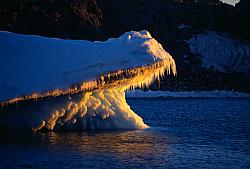 Ice069 - Tilted iceberg