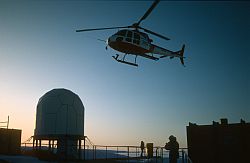 DdU_SpringHelicopter - Helicopter landing in early spring, Antarctica
