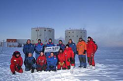 WinterTeamRecordCold - The team of the first Concordia winterover on the day of the record cold (Sept 1st 2005, temperature -78.6°C).