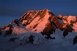 CookEast - East face of Mt Cook, New Zealand 2000
[ Click to go to the page where that image comes from ]