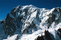 MtBlancAvalanche - Avalanche on the Brenva, Mt Blanc, France