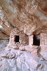 LittleHouse - Anasazie ruins in Grand Gulch, Utah
[ Click to go to the page where that image comes from ]