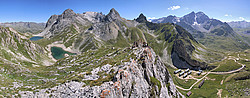 20070804-154803_PicAiglePano_ - Panorama from the 'Pic de l'Aigle', below the true summit. On the left behind the lakes at the Rochille pass is the Clarée valley leading down to Briançon, while on the right is the Galibier pass behind the northernmost summits of the Cerces.
[ Click to go to the page where that image comes from ]
