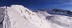 20080205_105945_TailleferTraversePano_ - Traversing the ridge of the petit Taillefer near Pinelli cross, in the direction of the main Taillefer.
[ Click to go to the page where that image comes from ]
